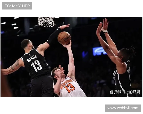 布里奇斯攻防兼备表现出色20投9中三分3中8砍下25分外加5篮板2助攻2盖帽